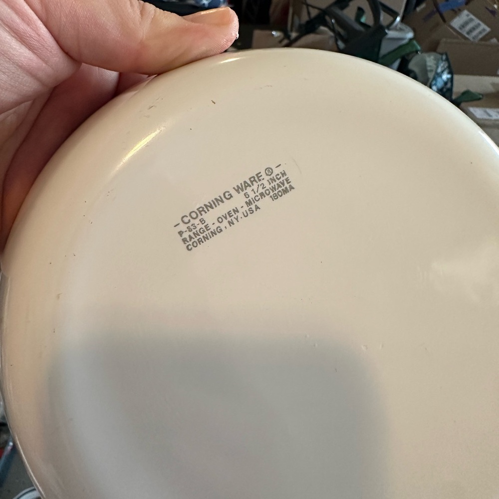 P-83-B - Vintage CorningWare 6.5 inch Cornflower Blue pattern - Picture 2 of 2